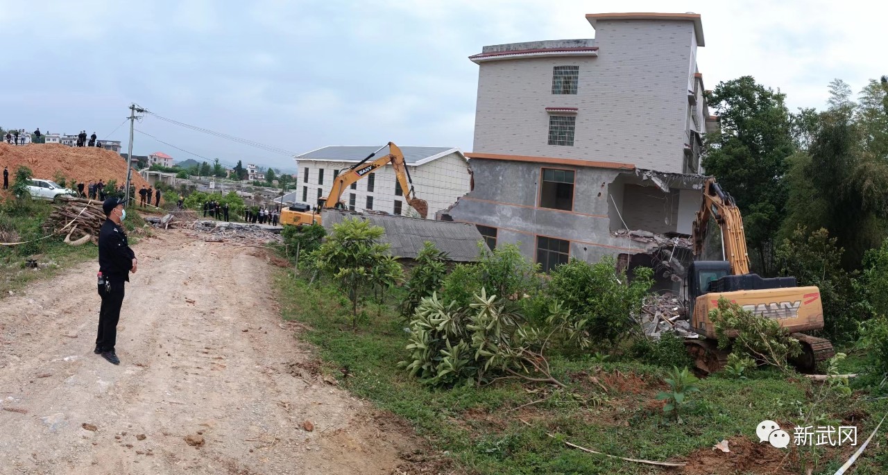 迎春亭：重拳出击依法拆违，护航重点项目建设_邵阳头条网