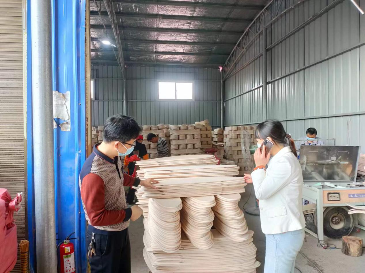 市审计局:“纾困增效” 优化企业生产环境 为现代化强市建设作出更大贡献_邵阳头条网