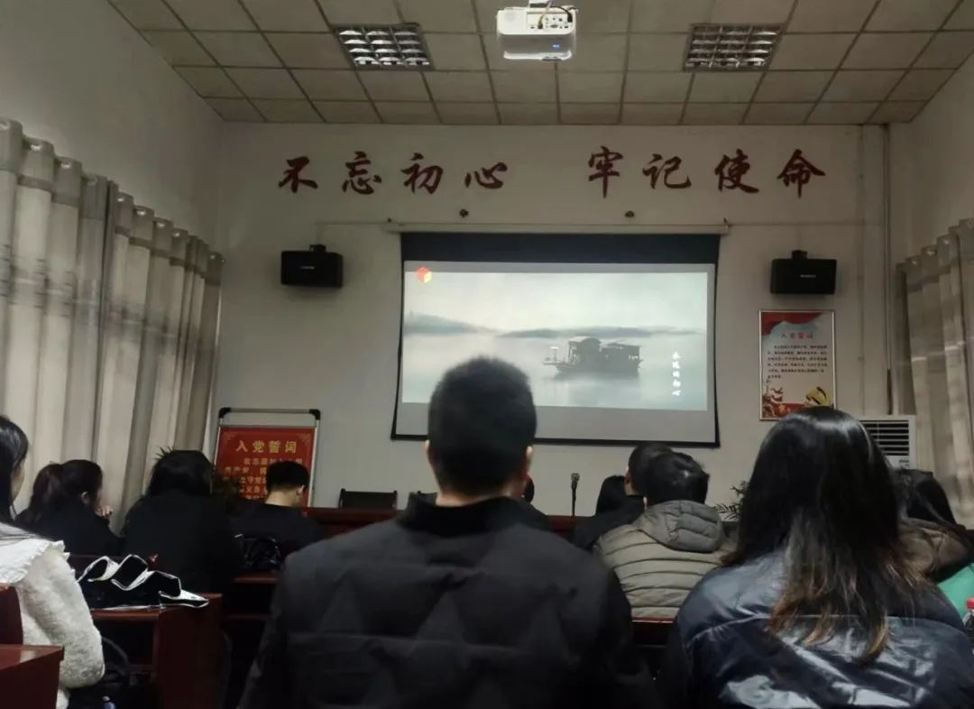 武冈市开展新进公务员党性教育培训活动_邵阳头条网