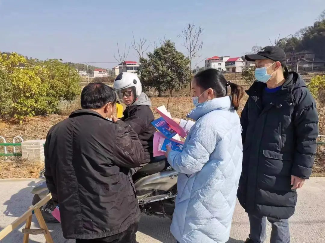 水西门街道办持续开展“幸福敲门 安全到家”行动_邵阳头条网