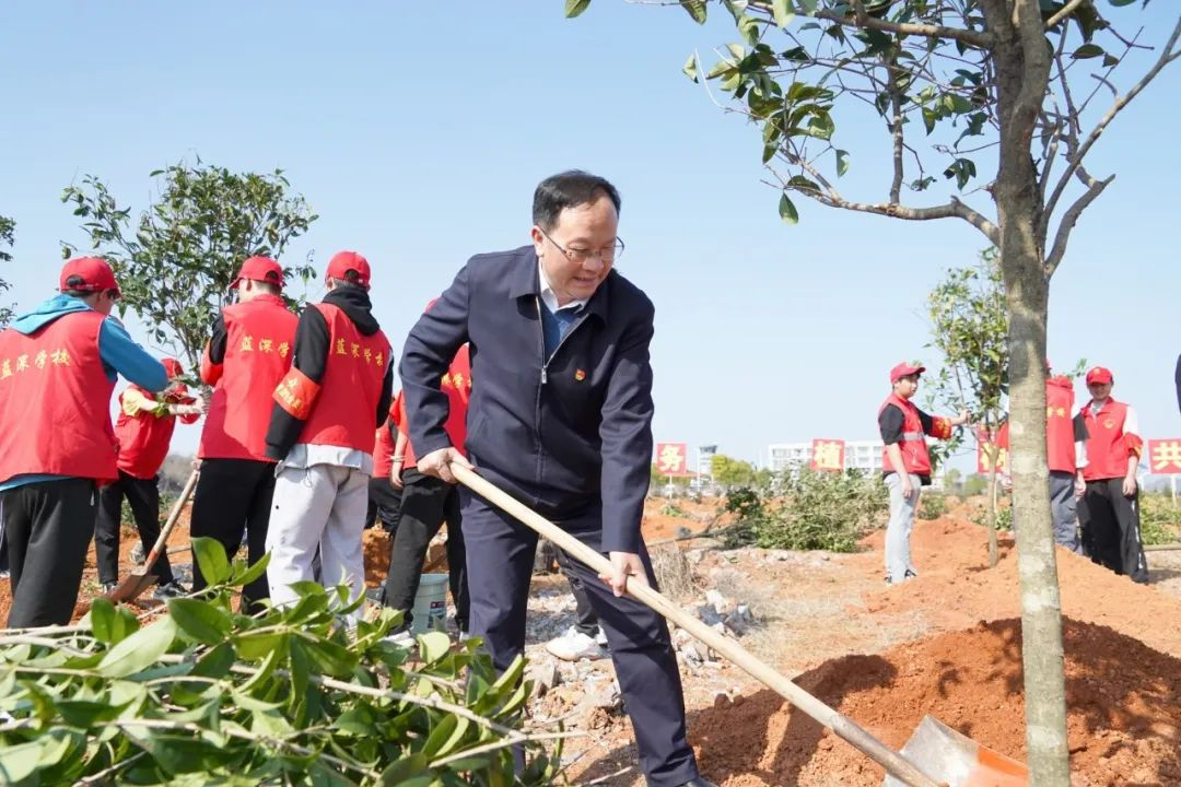 唐克俭龚畅等市领导参加义务植树活动_邵阳头条网