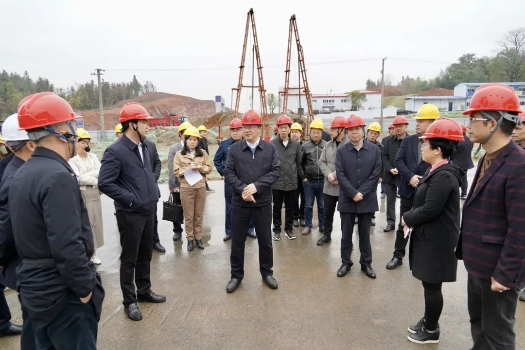 武冈市重点项目建设大比拼现场推进会召开 坚持大抓项目 全力大干快上 持续推动项目建设提速增效_邵商网