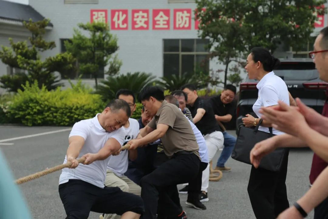 市政协机关工会举行拔河比赛_邵阳头条网