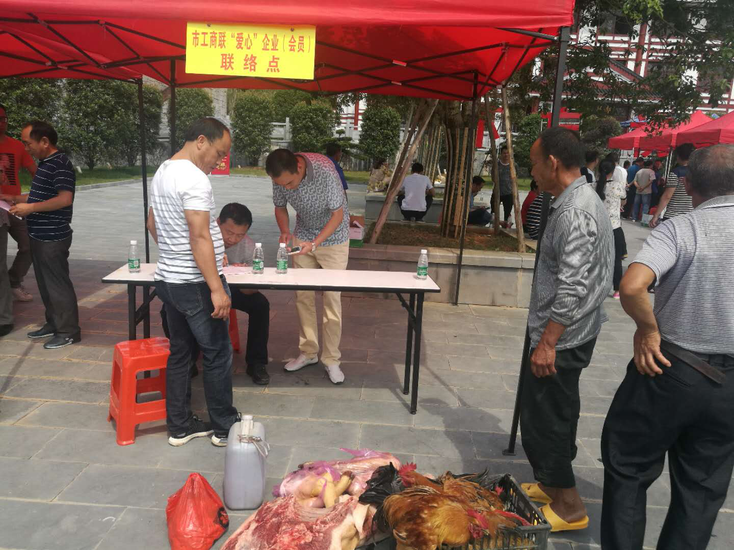武冈市开展“爱心购”推动“百企帮百村”精准扶贫行动(图2)