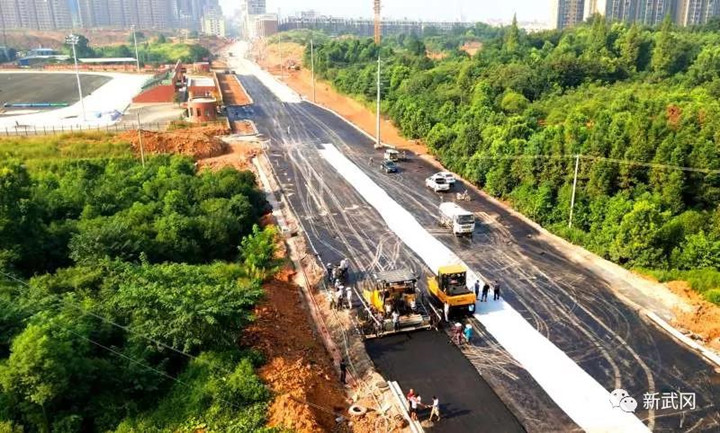 武冈市同保北路建设进入最后冲刺阶段(图1)
