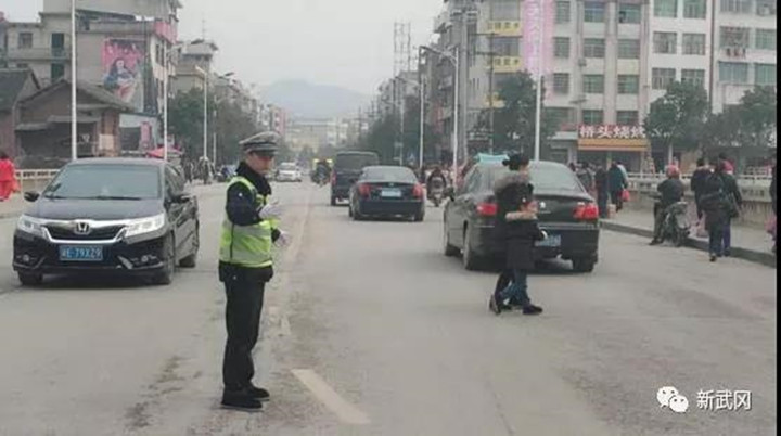 春节期间武冈市对客运车辆实行临时单向通行管制(图1)