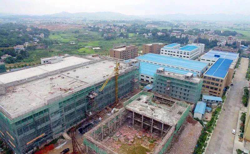 侯文调研重点产业项目建设工作(图1)
