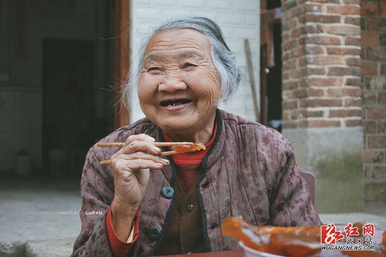 武冈传统美食柚子糖 “甜蜜”村民小康路(图6)