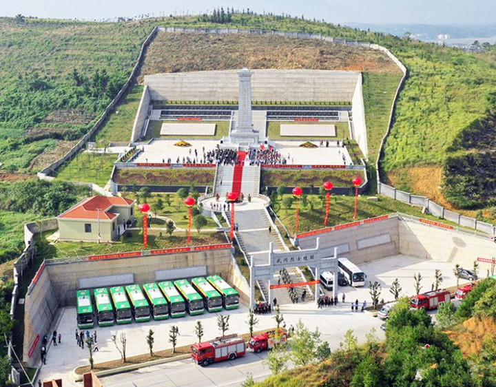 武冈市举行烈士纪念日公祭活动(图4)