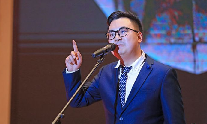 武冈市举行“纪念改革开放四十周年”大型诗朗诵晚会(图4)