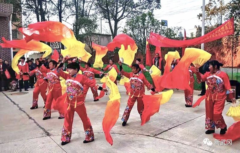满城尽飘“志愿红”——武冈市新时代文明实践中心建设侧记(图5)
