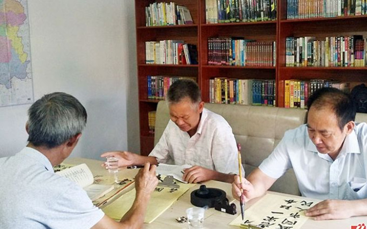 武冈老年驿站探索居家养老新模式(图3)