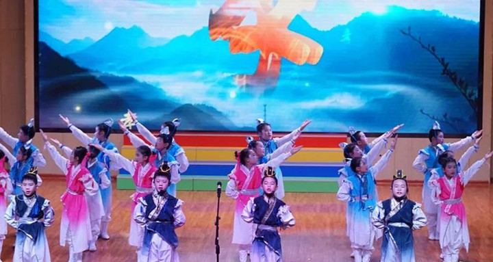2019年武冈市“全民阅读”暨“书香校园·师生共读”活动正式启动(图3)