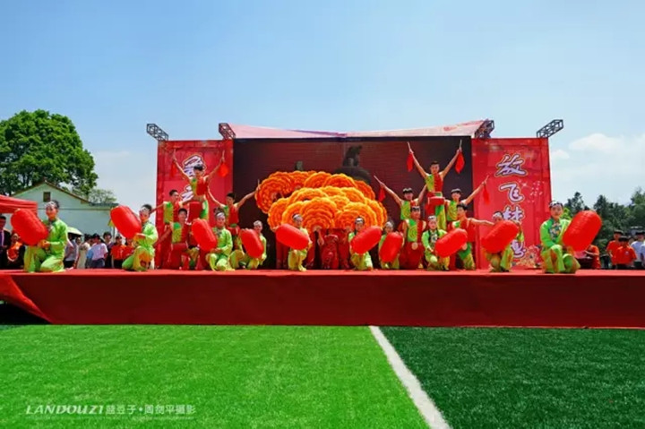 武冈市邓元泰镇“舞动青春 放飞梦想”庆祝“五四”活动(图4)