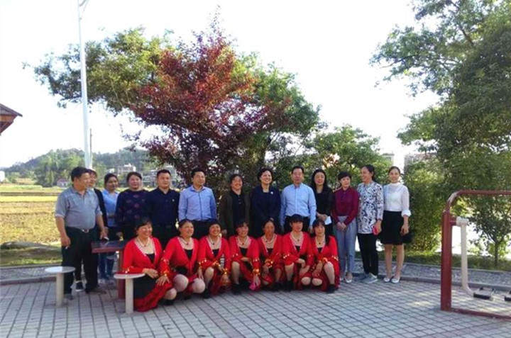 省、邵妇联到泉塘村调研指导 “儿童之家”工作(图2)