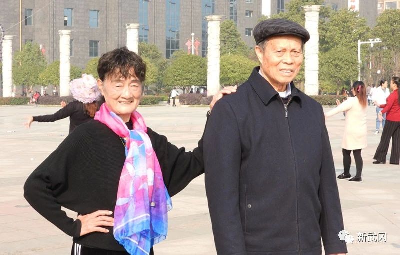 霍仁坤夫妇:“邵阳最美新乡贤” 践行文明不停懈(图1)