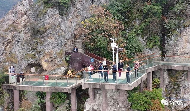 武冈全面部署“五一”假日旅游安全工作(图1)