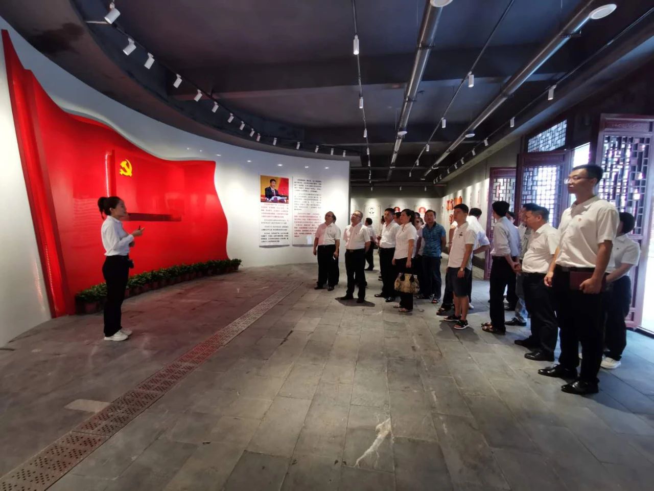 武冈市推行“六廉工作法”(图4)