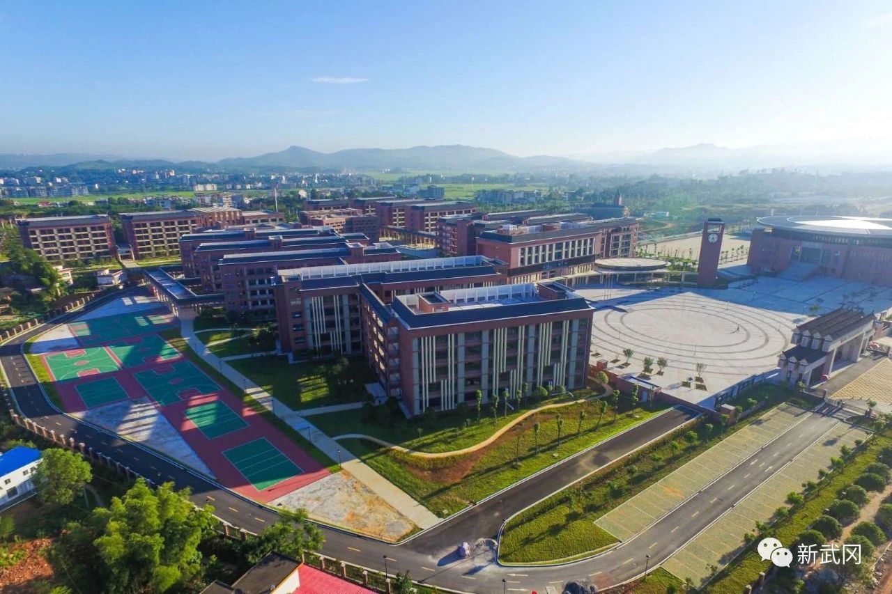 湖南师大附属武冈实验中学紧锣密鼓做好开学准备工作(图7)