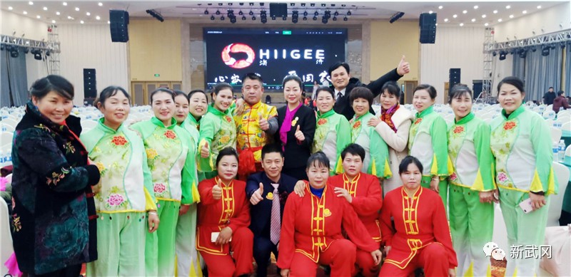 翔龙舞狮队：传承爱国精神 舞出文明新风(图4)