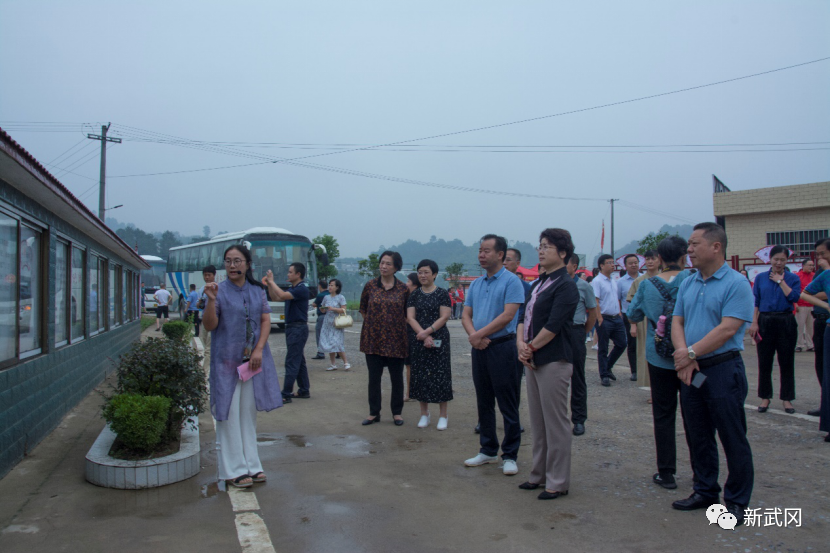 邵阳市新时代文明实践中心建设工作现场推进会召开(图2)