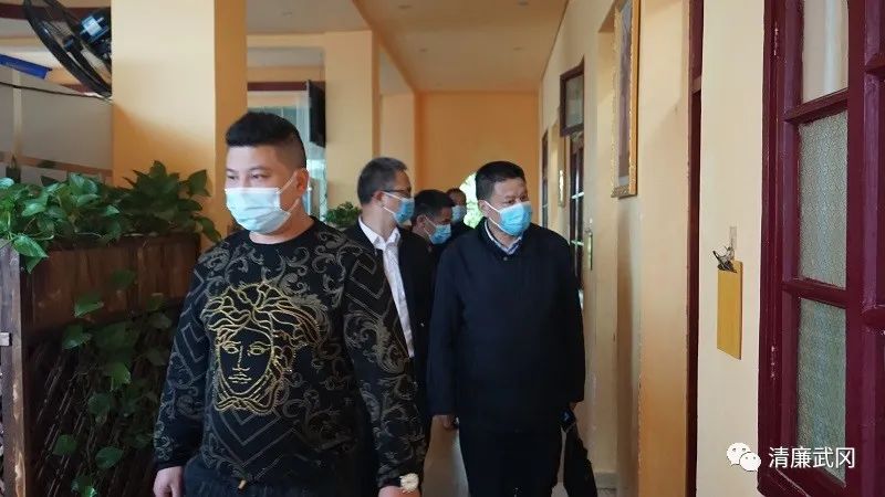 武冈市开展党员干部、公职人员违规饮酒专项督查(图2)