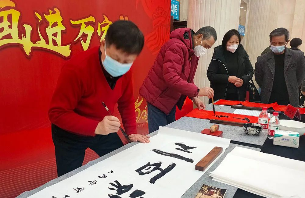 省文旅厅“新春走基层”文艺惠民活动走进武冈(图8)