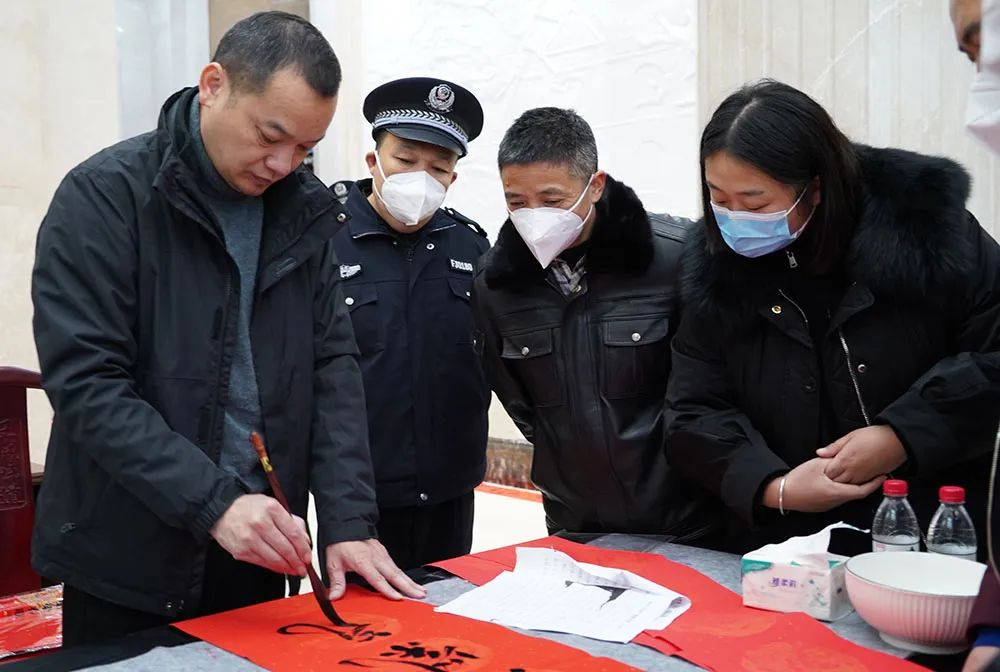 省文旅厅“新春走基层”文艺惠民活动走进武冈(图7)