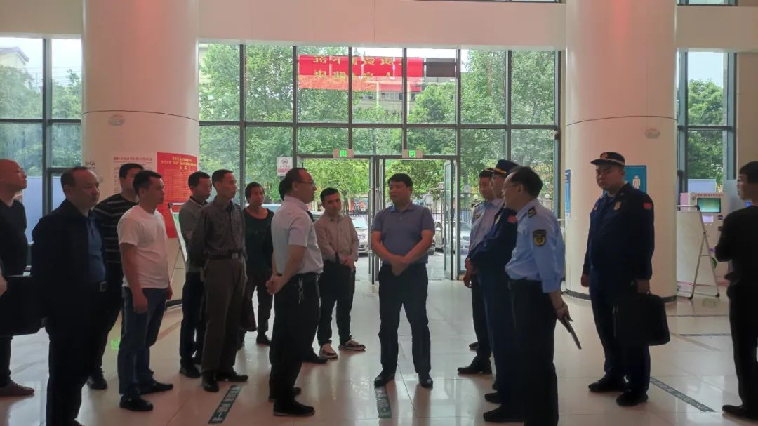 阳敏调度指导应急管理和安全生产工作(图2)