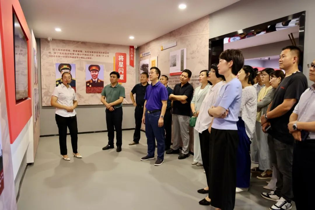 邵阳市党外代表人士2023年暑期考察谈心活动在武冈市开展(图2)