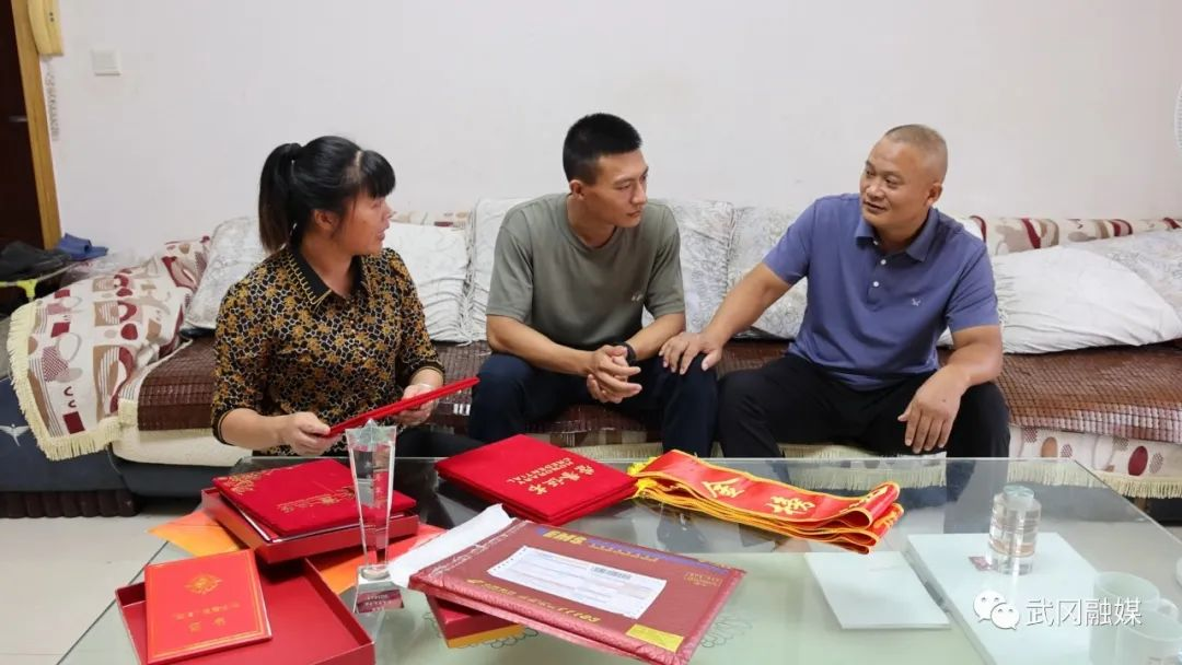武冈骄傲蔡定旺回来了你想知道的成长学习细节都在这里......(图3)