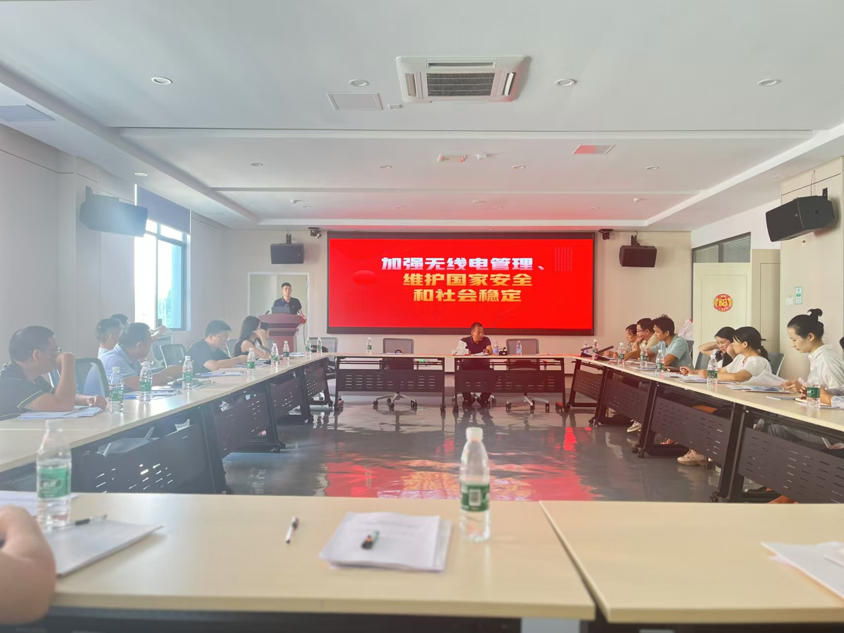 武冈市科工信局加强无线电管理，维护国家安全和社会稳定(图1)