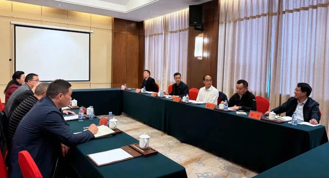 省文史馆调研武冈市申报国家历史文化名城工作(图1)