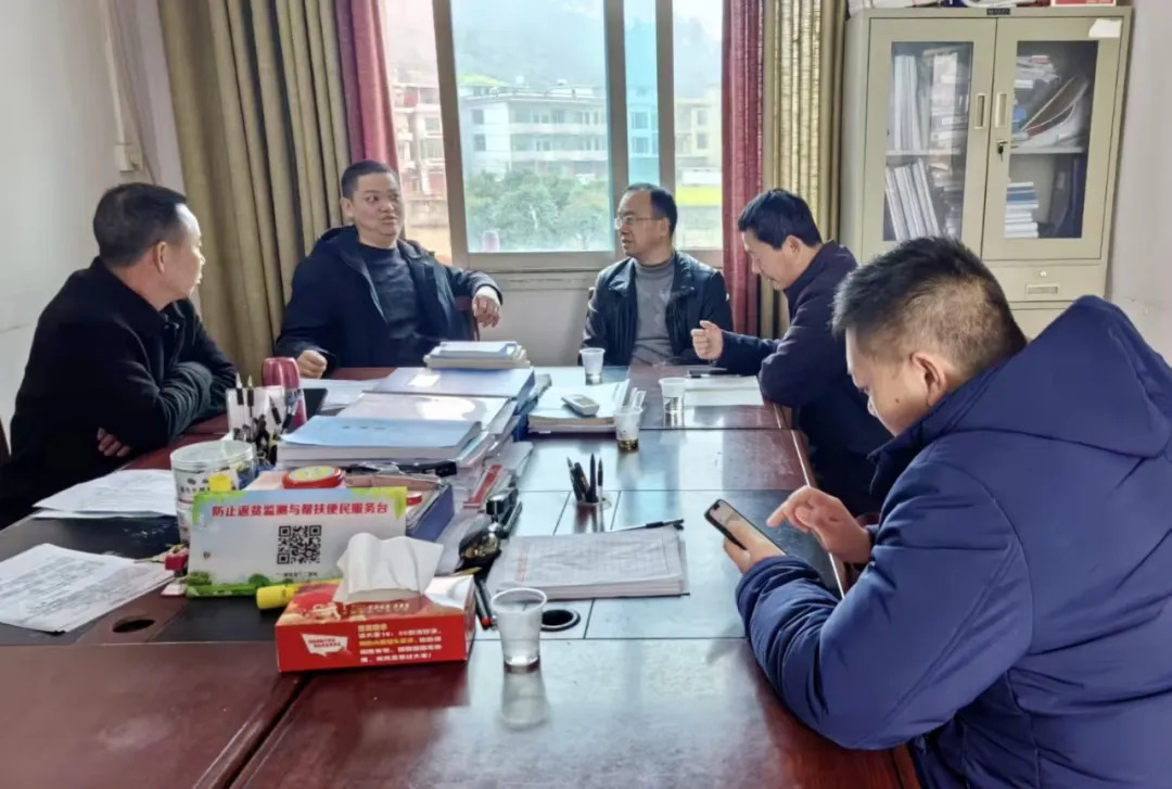 武冈金融监管支局创新“三项举措”助力小微企业融资(图1)