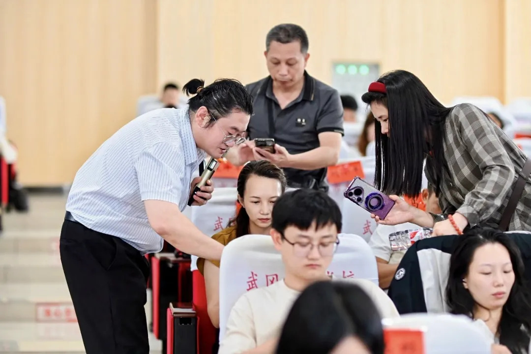 邵阳市新媒体实战提升班（第二期）在武冈开课(图1)